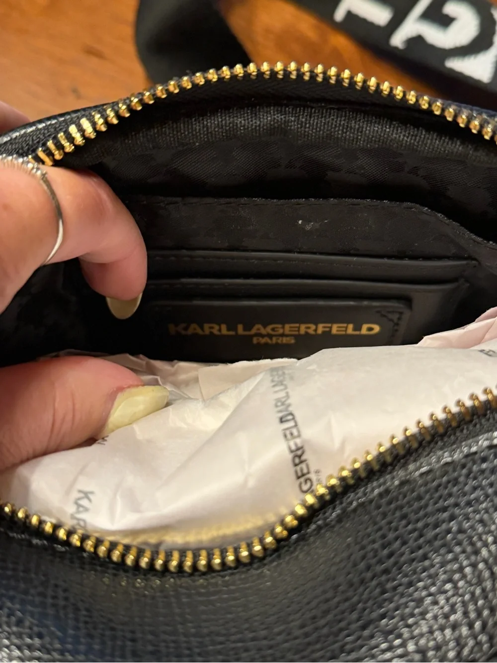 Karl Lagerfeld NWT Black 2-Zip Crossbody Camera Bag Guitar Strap Pom Charm